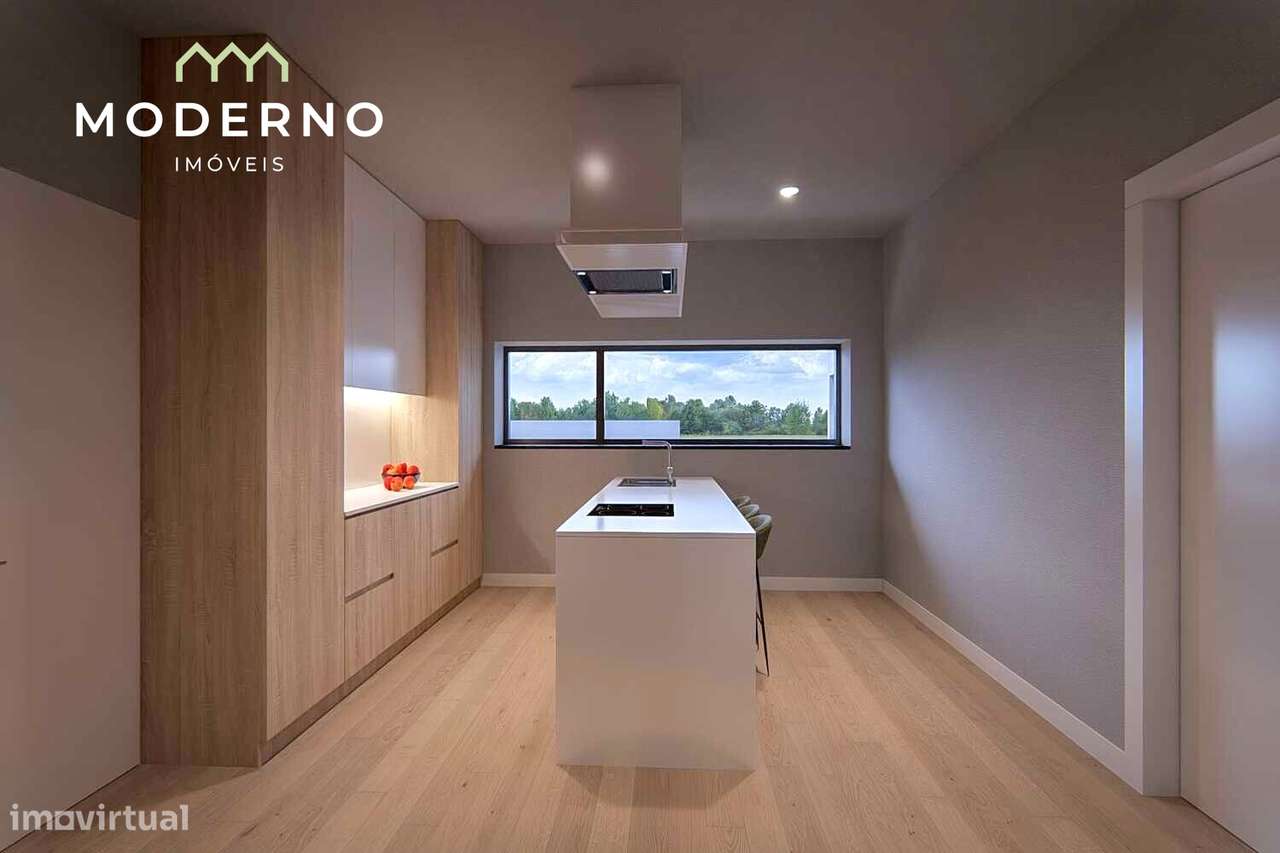 Moradia Térrea T4 com piscina (nova, em construção)-28