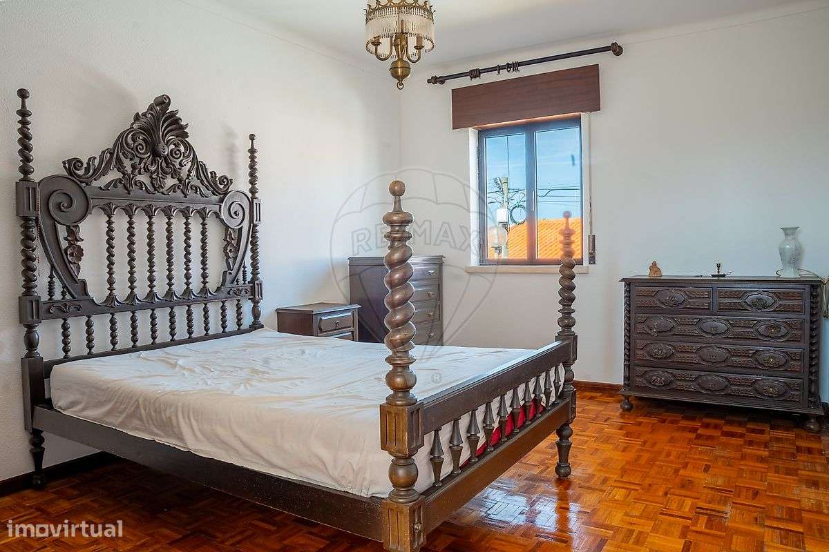 Moradia T4 para venda-11