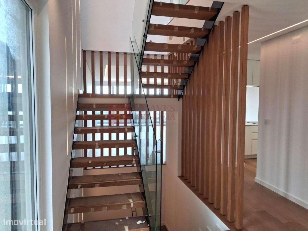 Ericeira - Moradia T4 a estrear - Conforto, Piscina e Vista 180º'-6