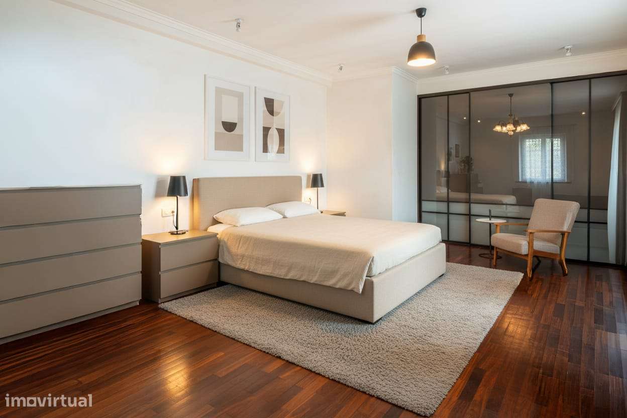 Moradia T7 no centro de Samora Correia-28