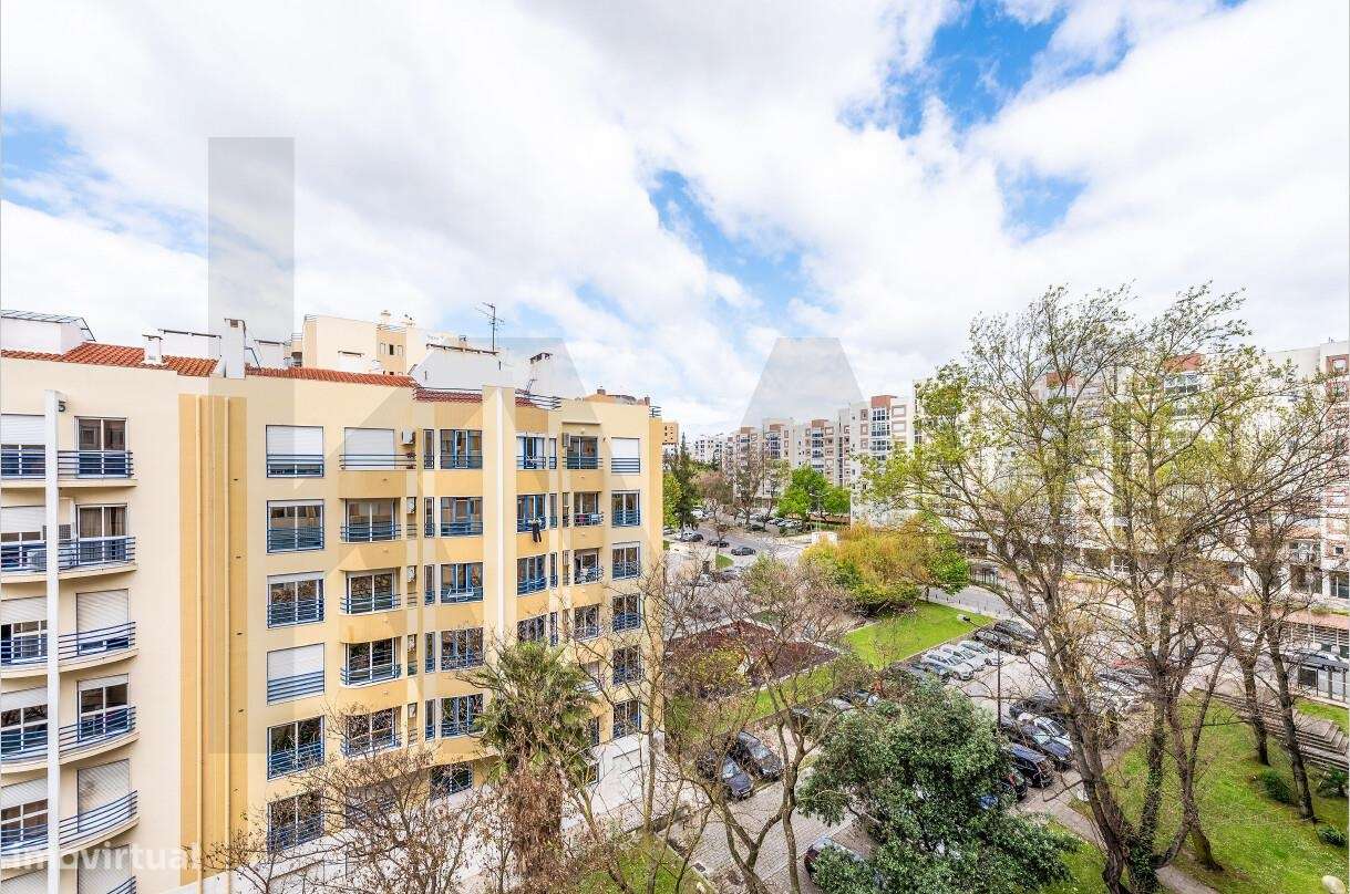 T3 Luminoso na Quinta do Lambert (Lumiar) – Vista Desafogada - Grande imagem: 2/18