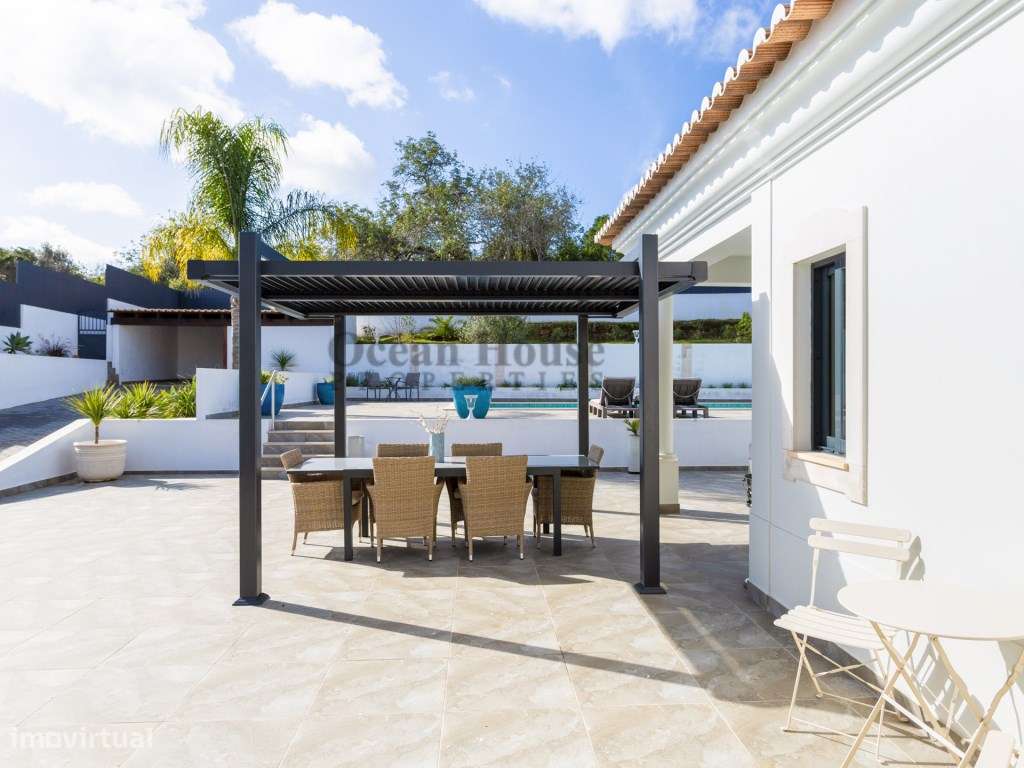 Moradia com 5 quartos e piscina privada em Boliqueime - Loulé-37