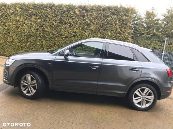 Audi Q3 40 TFSI Quattro S tronic - 2