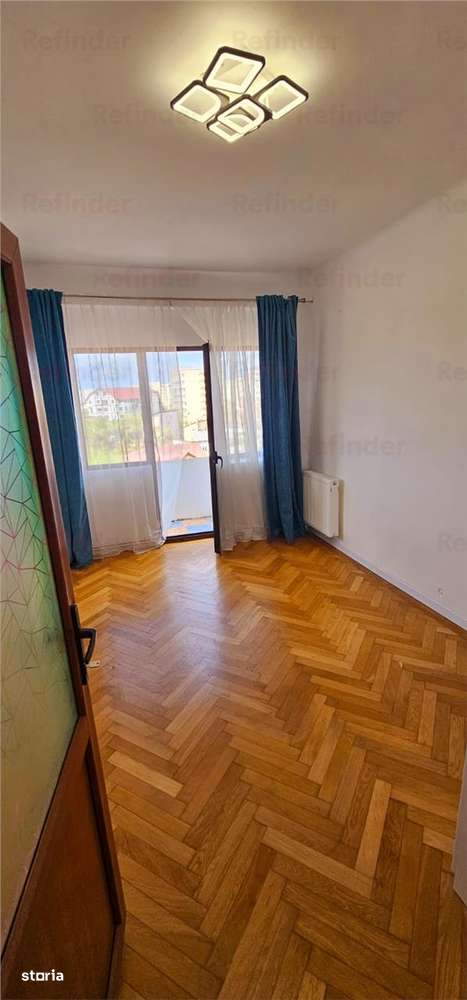 Apartament 4 camere recent renovat | centrala proprie | semimobilat si-5