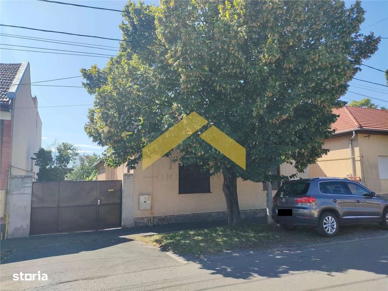 Casa de vanzare in zona Parneava-8