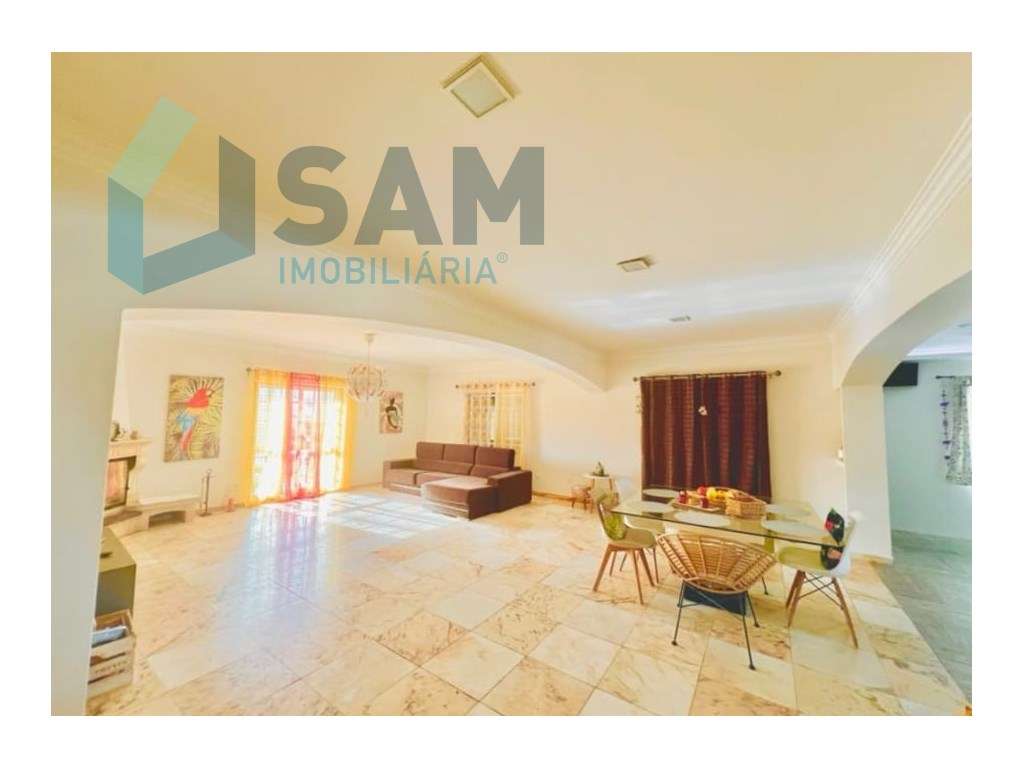 Moradia unifamiliar T3 em Arruda dos Vinhos-12