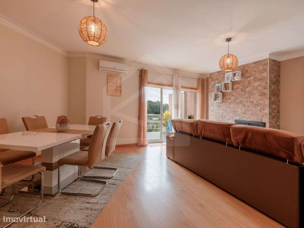 Apartamento T3 com varanda em Grijó - Grande imagem: 4/28