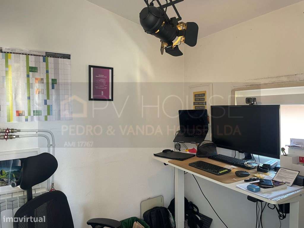 Moradia T3 Renovada na Várzea de Sintra - Charme, Conforto e Vista ...-11