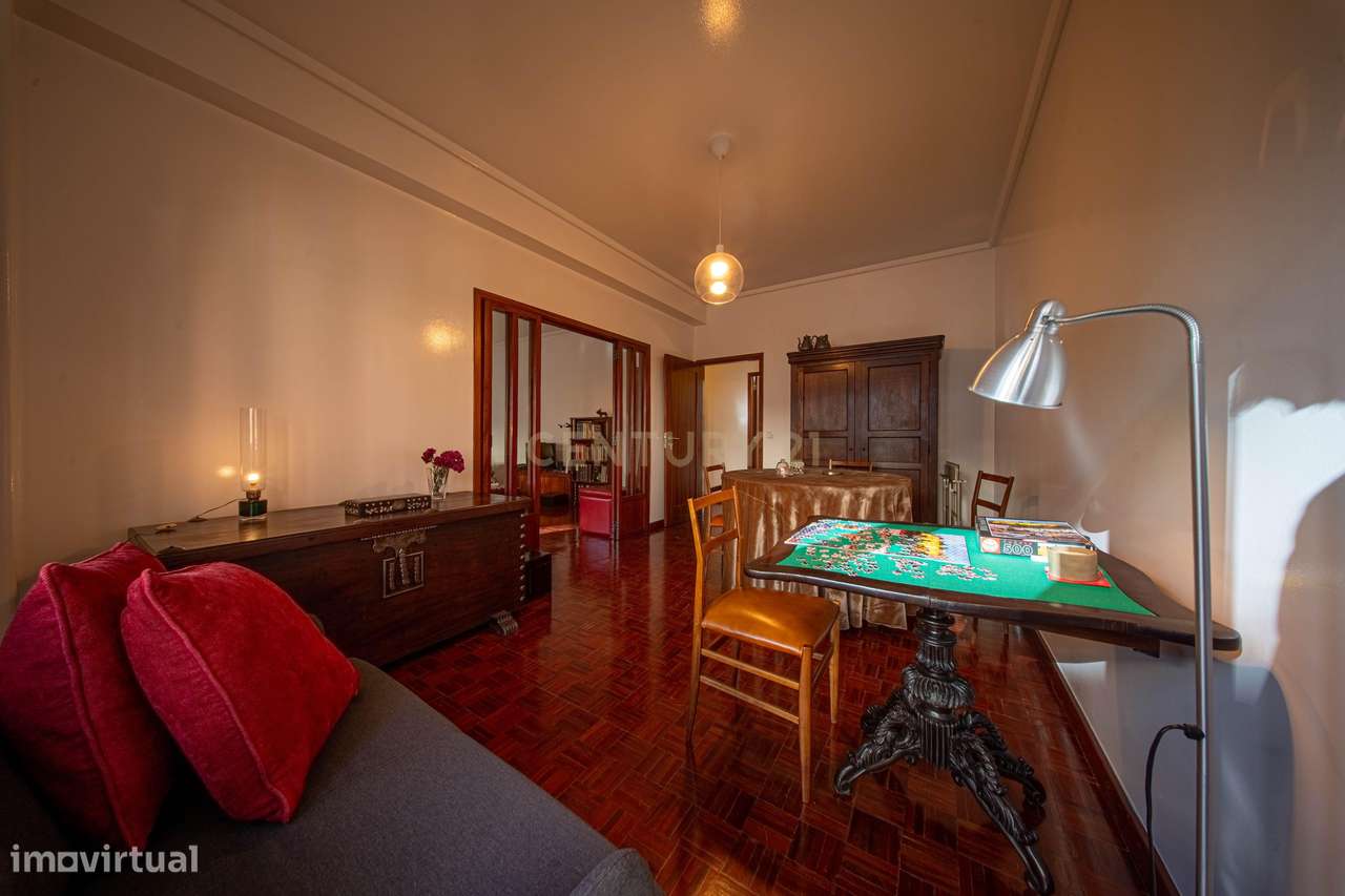 T5 remodelado | 200 m² | Elevador | Prédio em Betão | Campo Pequeno |-10