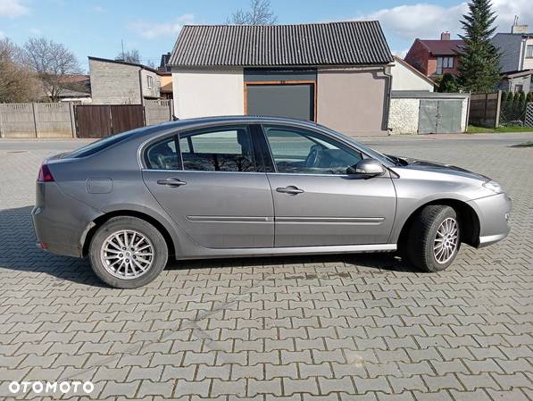 Renault Laguna 2.0 dCi Tech Run ESM - 7