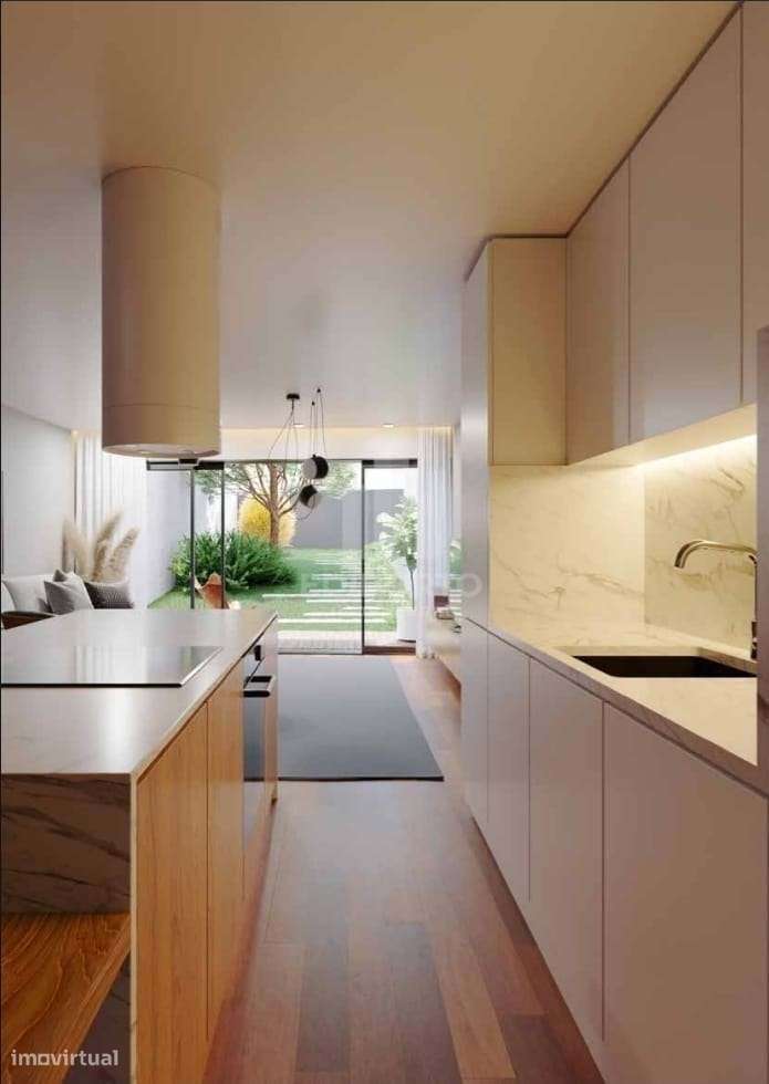 Porto- Apartamento T2  DUPLEX com terraço e garagem– Bonfim/perto do-2