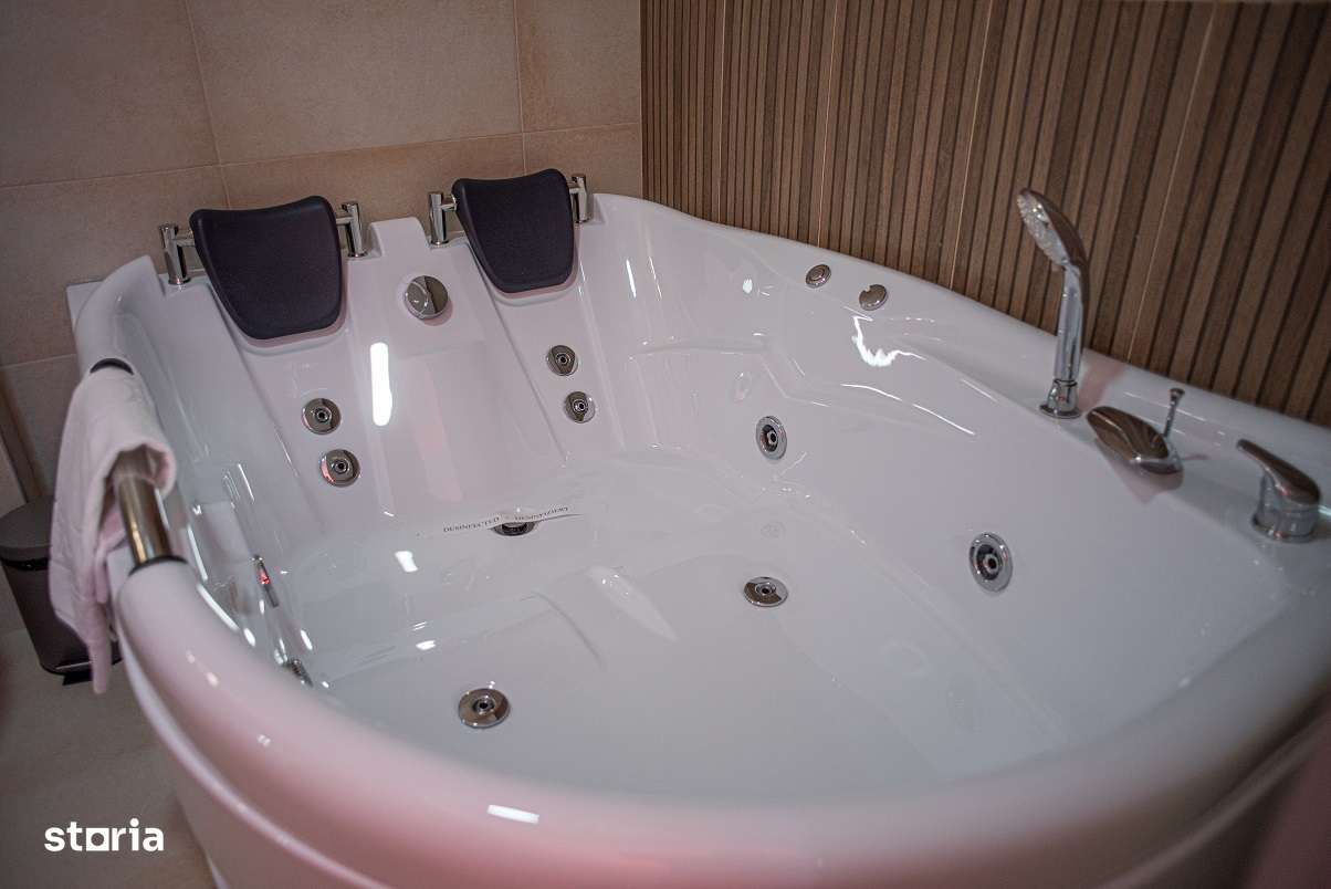 APARTAMENT DE LUX CU VEDERE LA MUNTE-10