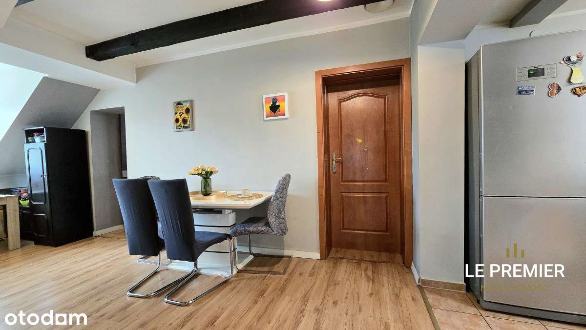 Dom z lokalem usługowym i magazynem – Małomicka-9