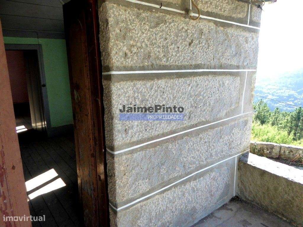 Casas antigas (1+1+1) com vista fantástica rio Douro. Portugal, Por... - Grande imagem: 5/7