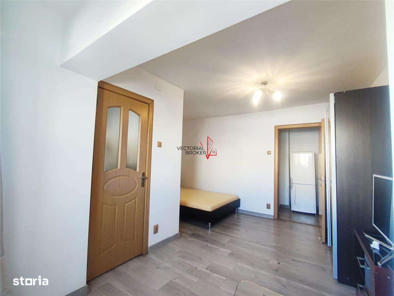 Investitie! Garsoniera mobilata utilata,  bloc mixt, 1985 Tei Facultat-2