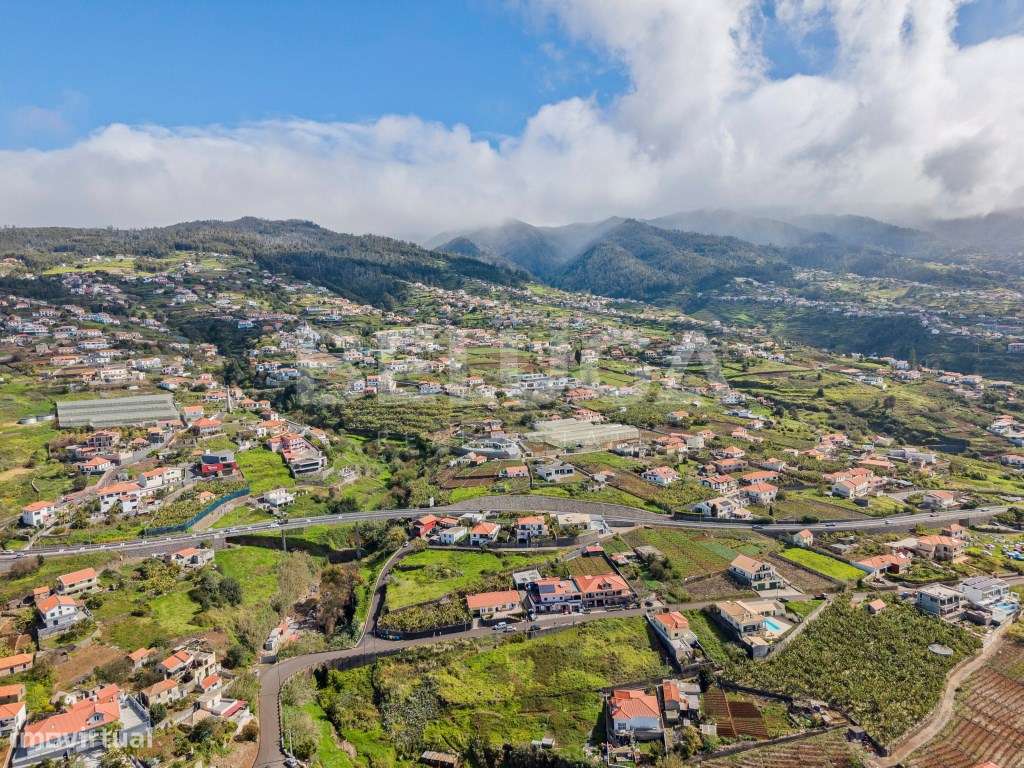 MORADIA T3+1 MINIMALISTA || ESTREITO DA CALHETA-50