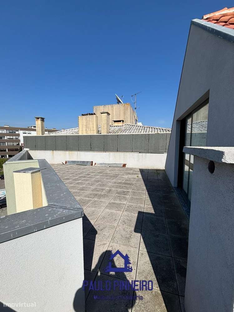 Arrenda se escritório Matosinhos - Grande imagem: 3/18