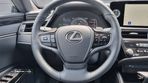 Lexus ES 300h Sport - 14