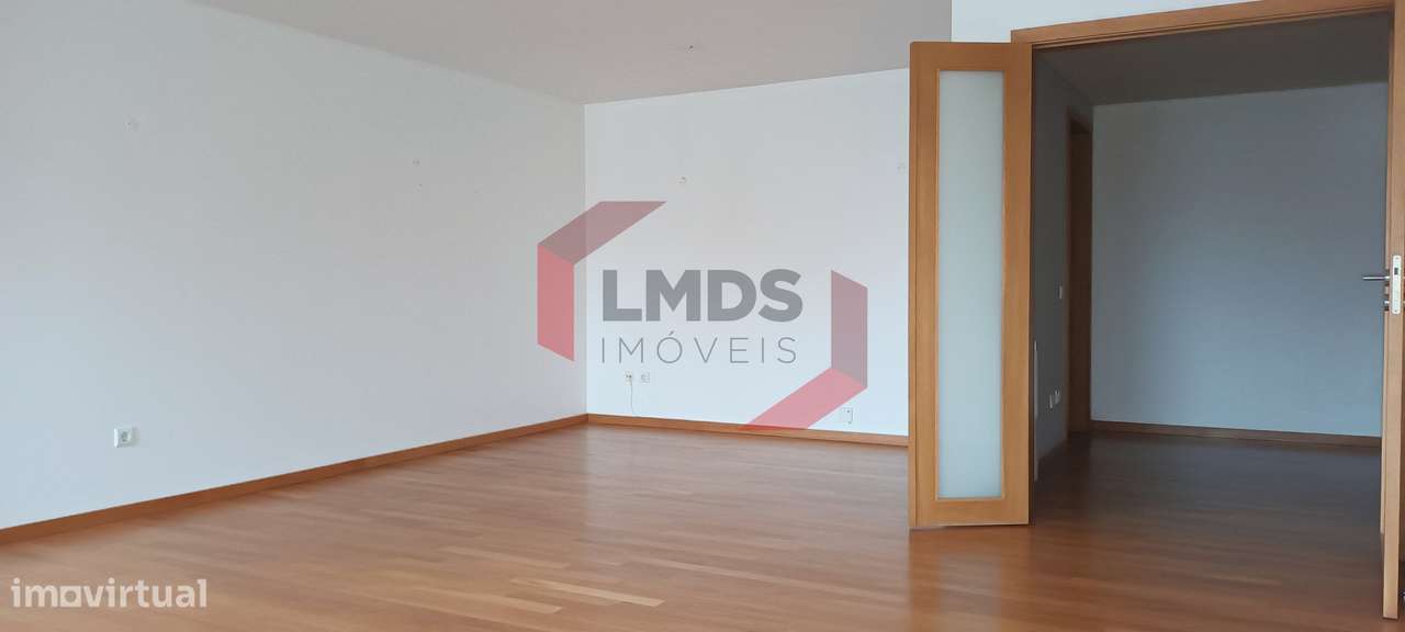 Moderno e espaçoso apartamento T3 - Matosinhos Sul - Grande imagem: 5/24