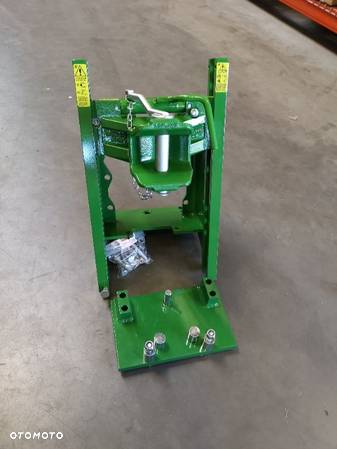 System zaczepowy John Deere seria 5E, sanki, korpus, zaczep, rama - 1