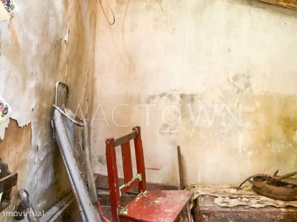 Transforme Esta Moradia no Seu Novo Projeto-15