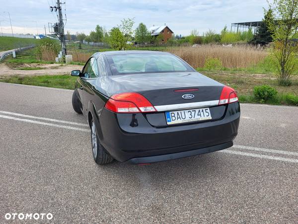 Ford Focus Coupe-Cabriolet 2.0 TDCi DPF Black Magic - 13