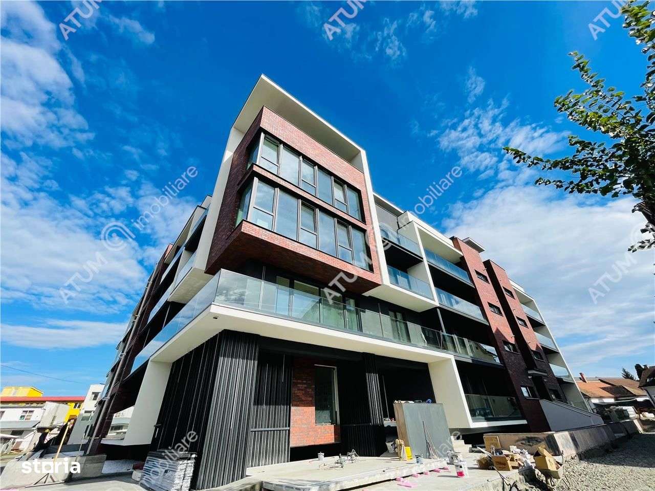 Apartament cu 3 camere decomandate balcon si parcare subterana - Imagine principală: 2/20