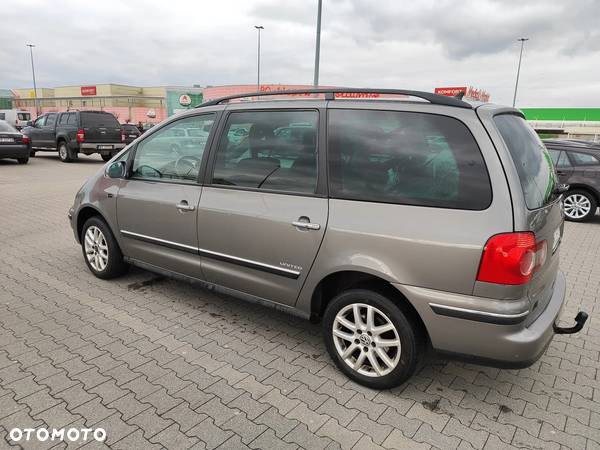 Volkswagen Sharan 2.0 TDI Comfortline - 3