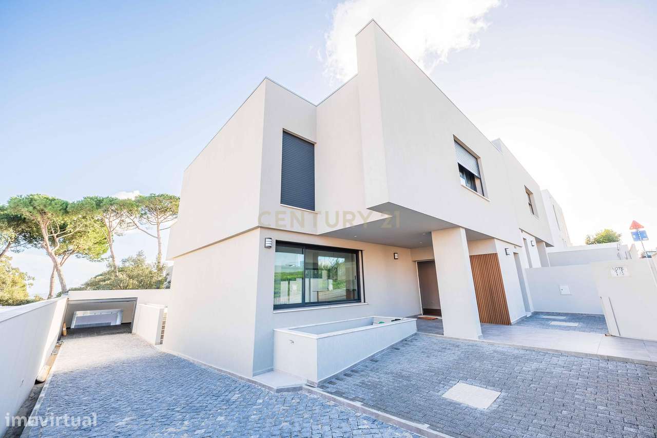 Moradia T3 Moderna de Acabamentos Premium-52
