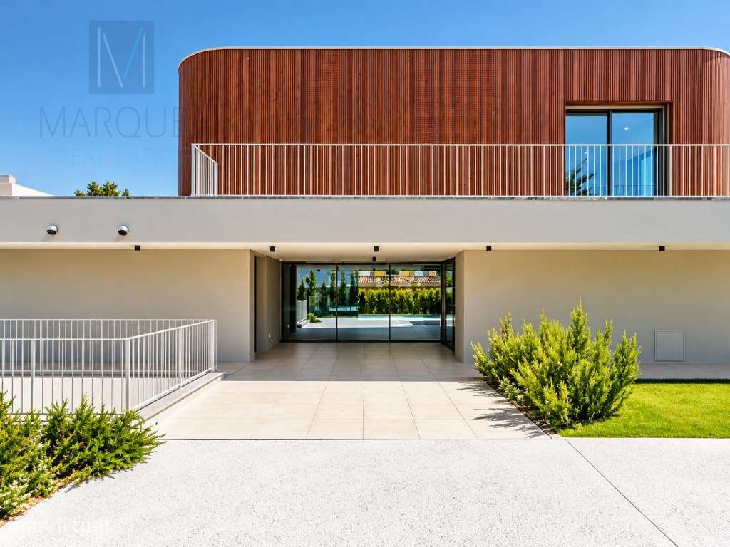 Moradia T5 de Luxo com Piscina Infinita | Verdizela-12
