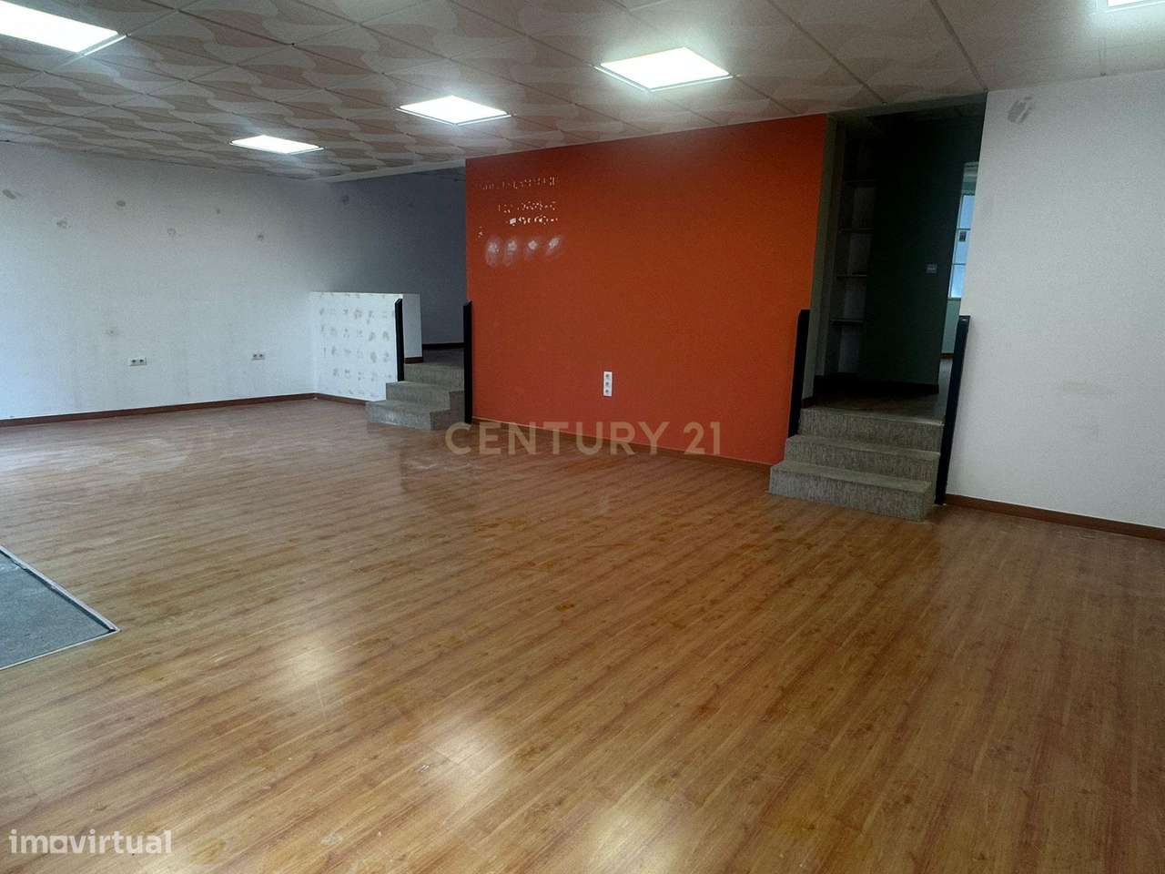 Loja em Alcântara - Grande imagem: 4/15