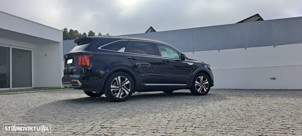 Kia Sorento 1.6 T-GDI HEV Concept - 3