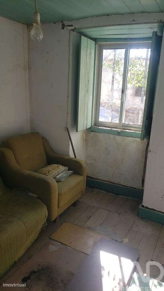 Moradia isolada T4 em Cardigos de 158,85 m2-12