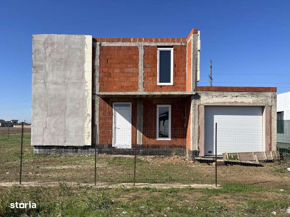 Casa la rosu in Santandrei – cu acces rapid spre Oradea - Imagine principală: 1/15