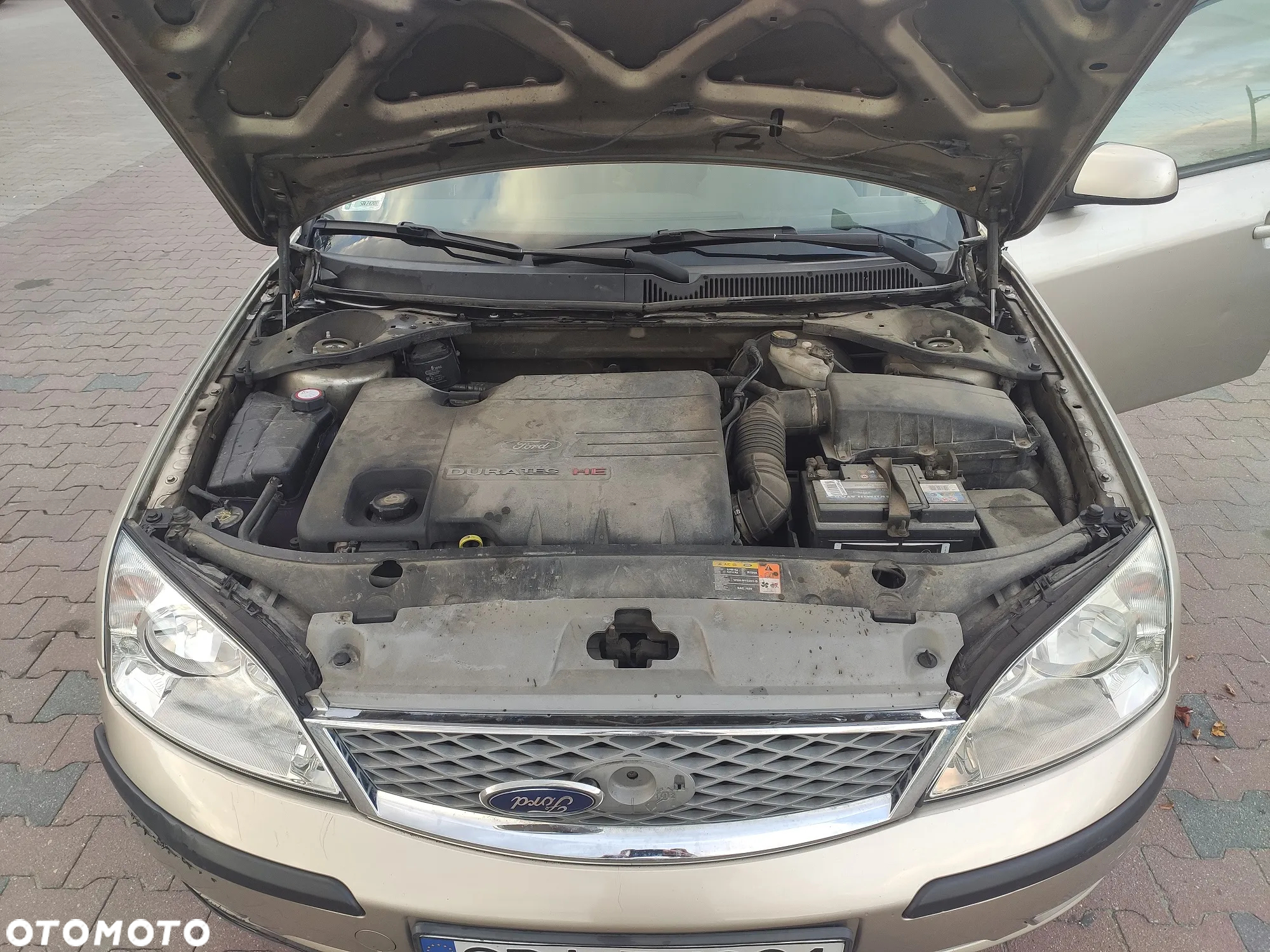 Ford Mondeo 2.0 Ghia - 15