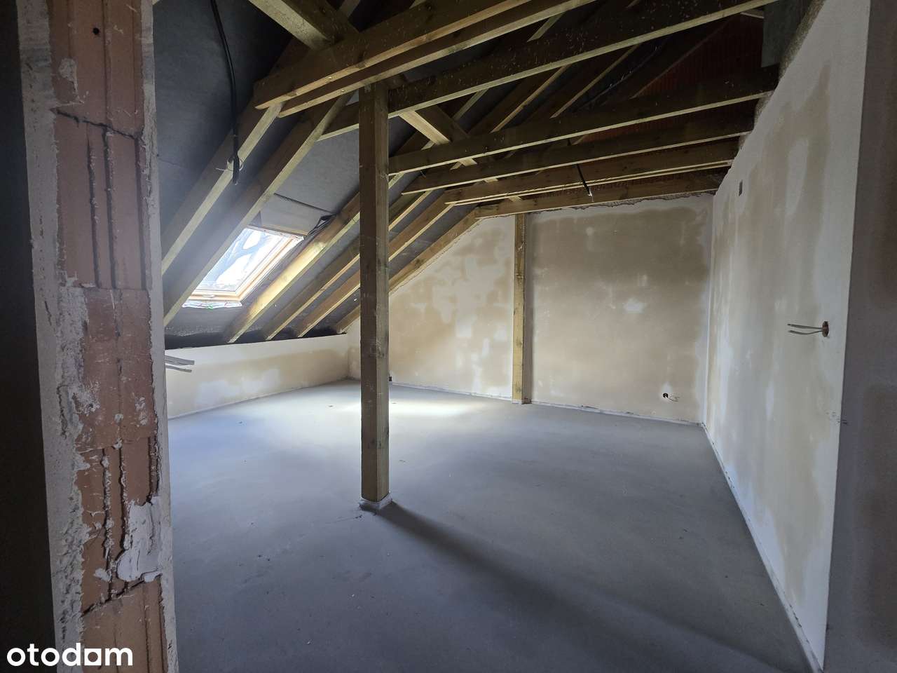 Mieszkanie dwupoziomowe, 111m2, 5 pokoi, 2 x parking-11