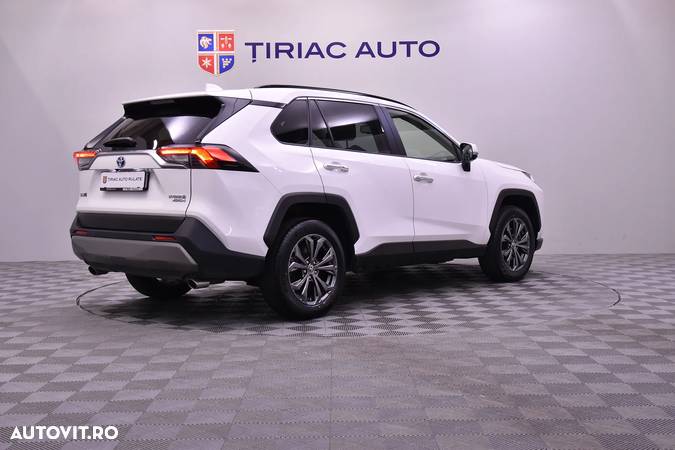 Toyota RAV4 - 5