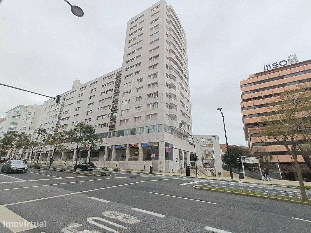 Garagem  para arrendamento - Grande imagem: 5/6