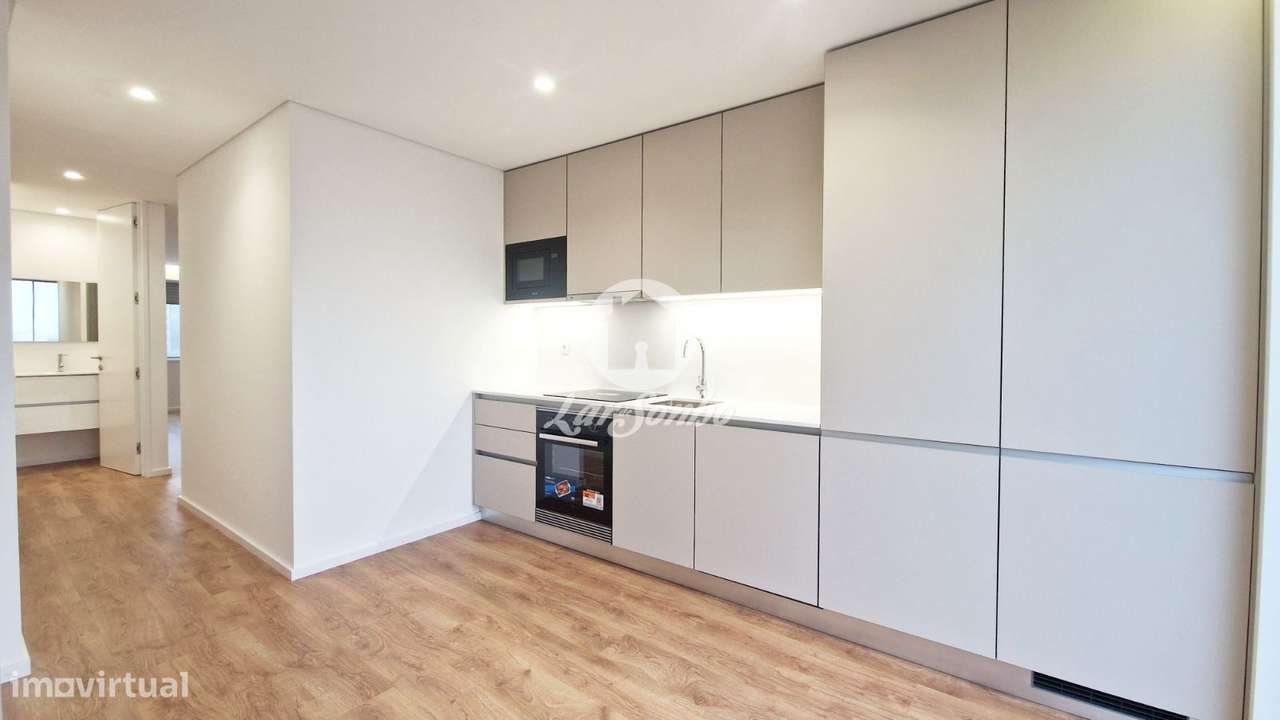 Apartamento T2 Com Terraco E Jardim Na Zona Da Boavista Do Porto