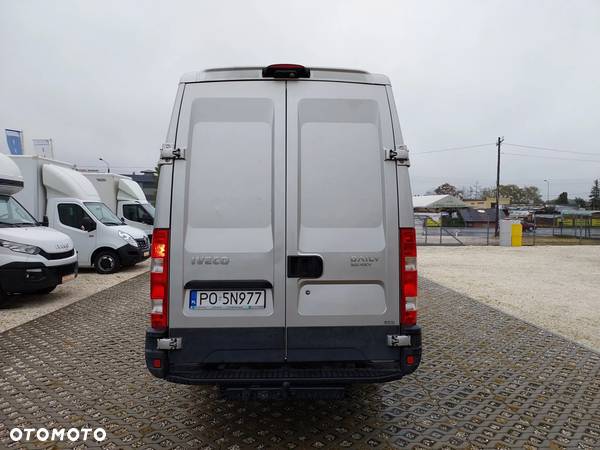 Iveco Daily 35S14 3.0HPi L3H3, brygadówka, klima - 6