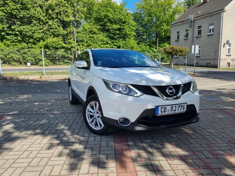 Nissan Qashqai II (2013-2021) 1.2 DIG-T Tekna 2014