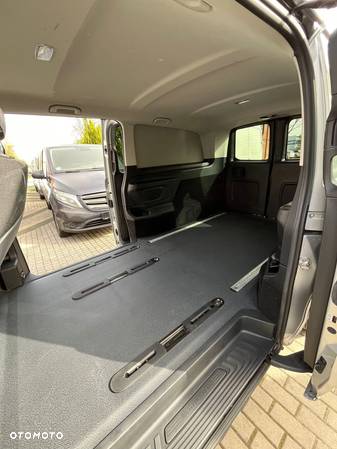 Mercedes-Benz Vito 116 cdi Extralong  Mixto - 8