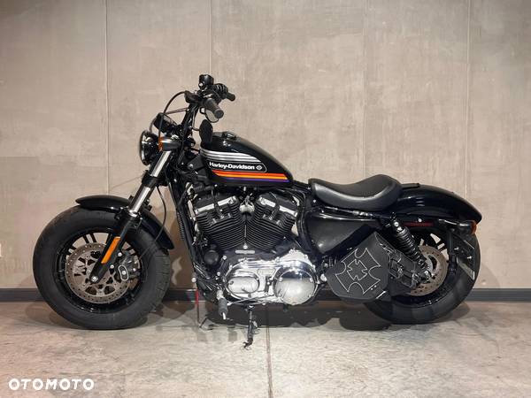 Harley-Davidson Sportster Forty-Eight - 3