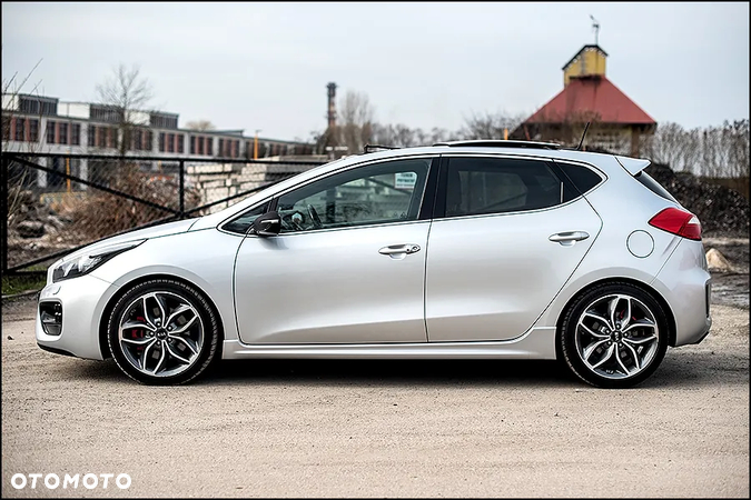 Kia Ceed 1.6 T-GDI GT-Track - 5