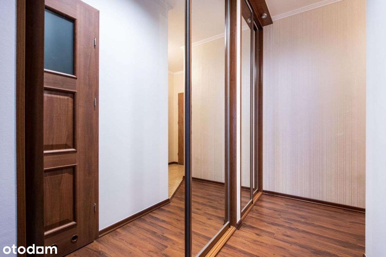 Wrocławska, trzy pokoje w apartamentowcu-10