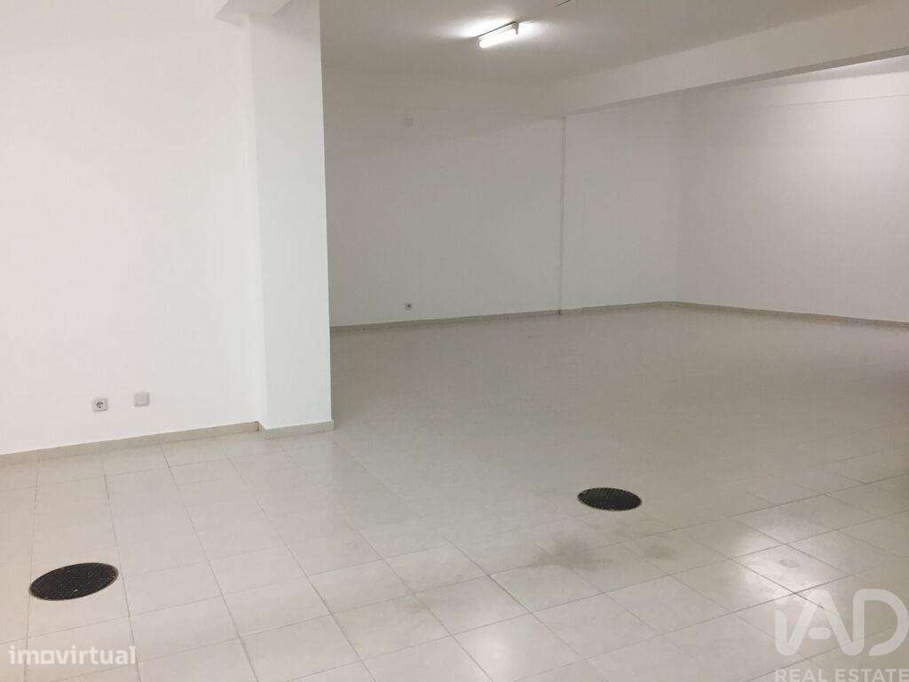 Loja / Estabelecimento Comercial T1 em Lagoa e Carvoeiro de 172,00 m2 - Grande imagem: 5/8