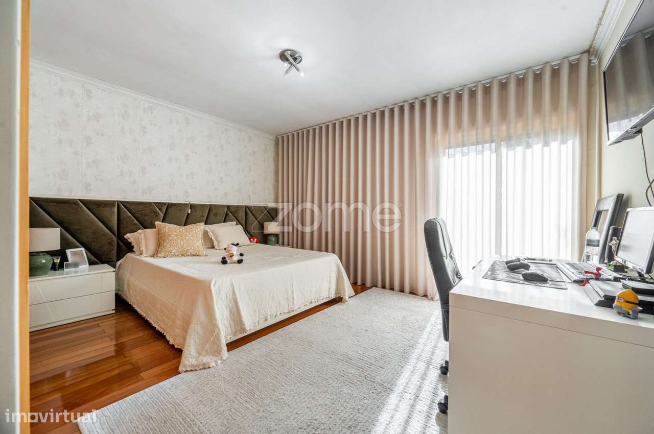 Moradia T3 Com Piscina-14