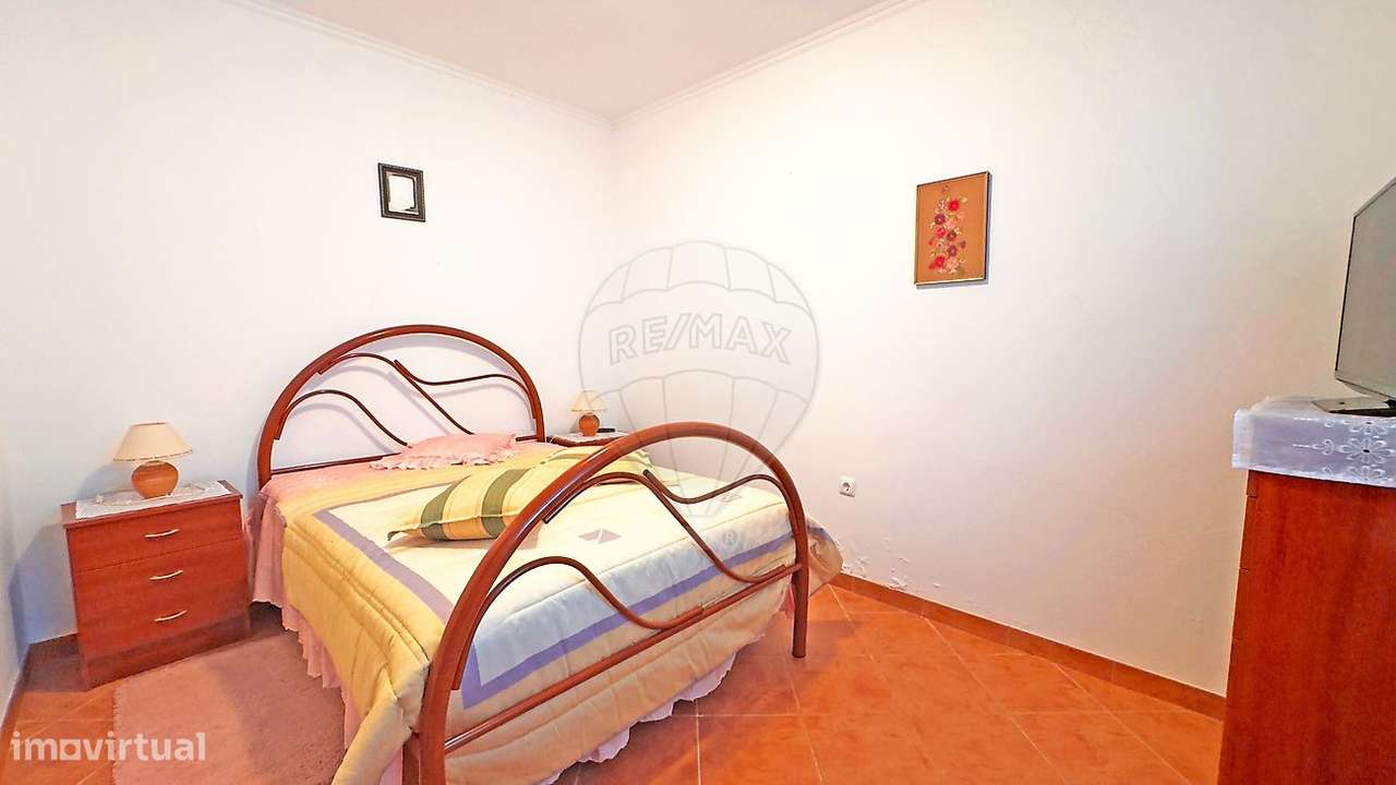 Moradia T2 para venda-5