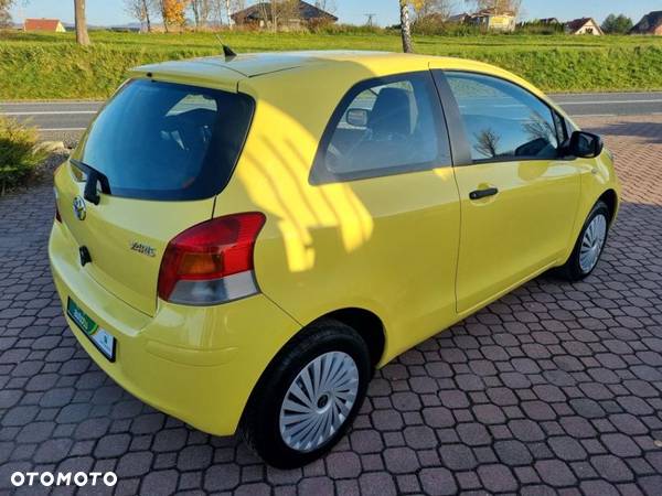 Toyota Yaris 1.0 VVT-i - 5