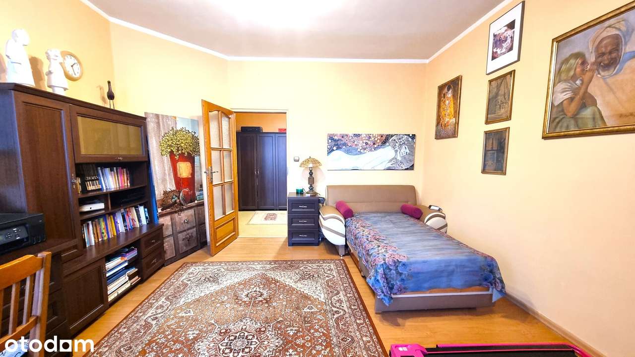 Mieszkanie 2 pokojowe z balkonem blisko centrum miasta.-12